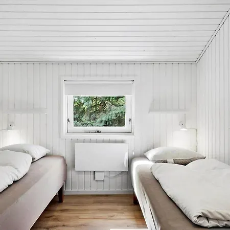 Ha290-hals-lindeparken-3 * Hals